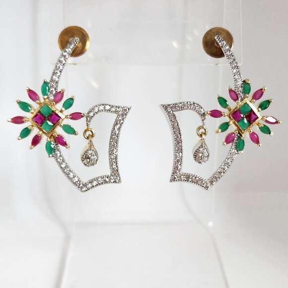 BIG GOLD TONE EAR RINGS WITH LOW QUALITY EMERALDS AND RUBIES? AND SPARKLING CRYS - Picture 1 of 7